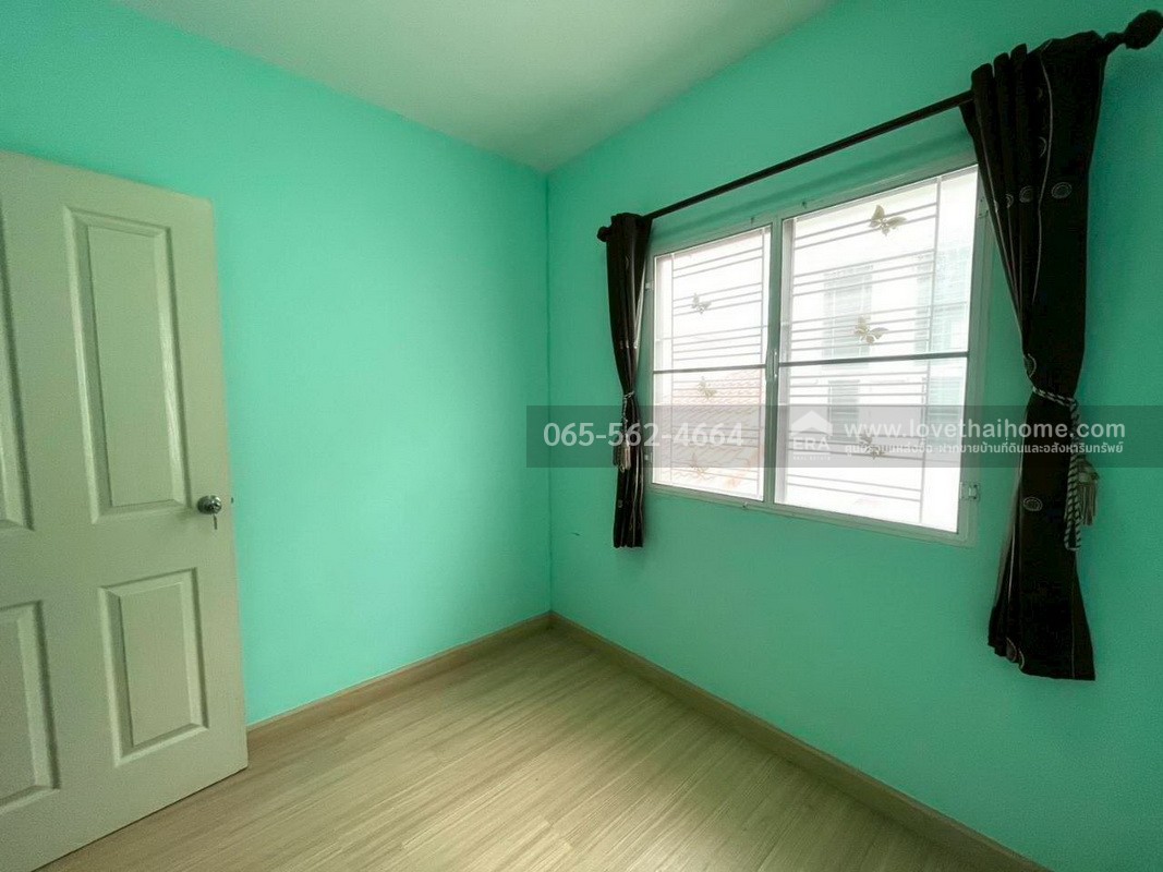 ขายทาวน์เฮ้าส์ 2 ชั้น หมู่บ้านพฤกษา40 รังสิต คลอง3 ถ.เลียบคลองสาม ปทุมธานี พื้นที่ 22.6 ตรว. หลังมุม เดินทางสะดวก