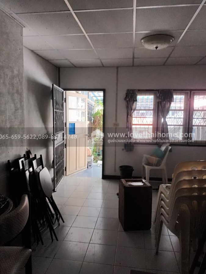 ขายทาวน์เฮ้าส์ หมู่บ้านพงษ์ศิริชัย 4 เพชรเกษม 81 หนองแขม บ้าน 3 ชั้น 17 ตร.วา ใกล้ MRT หลักสอง ราคาถูกมาก!