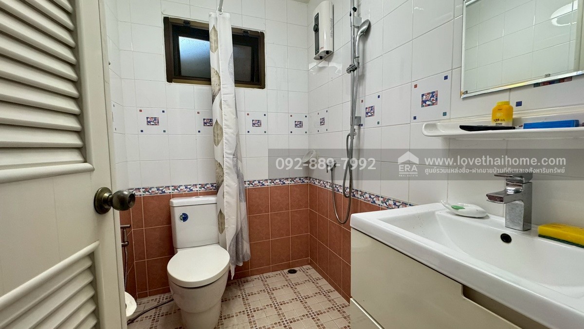 ขายบ้านเดี่ยว 2 ชั้น หมู่บ้านสาริน สายลม พระราม2 ซอยเจษฎาวิถี พื้นที่ 81 ตรว. ตกแต่งสวยพร้อมอยู่ ราคาถูกมาก ใกล้ตลาดสดมหาชัยเมืองใหม่