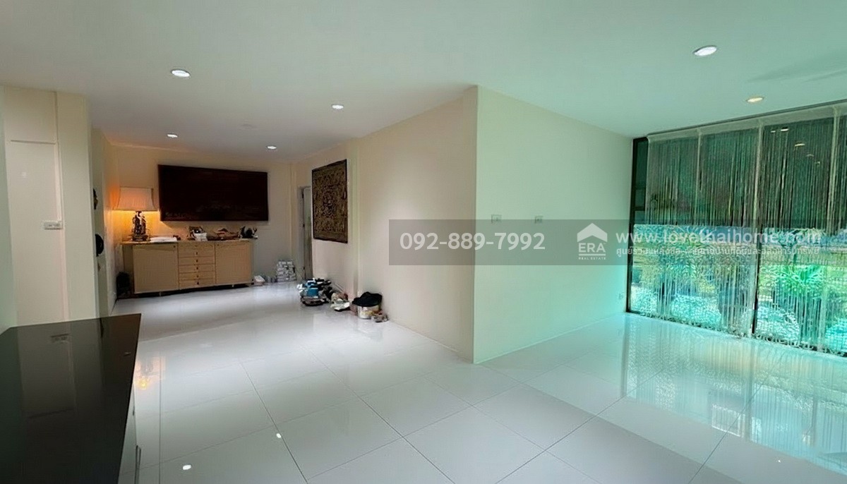 ขายบ้านเดี่ยว 2 ชั้น หมู่บ้านสาริน สายลม พระราม2 ซอยเจษฎาวิถี พื้นที่ 81 ตรว. ตกแต่งสวยพร้อมอยู่ ราคาถูกมาก ใกล้ตลาดสดมหาชัยเมืองใหม่