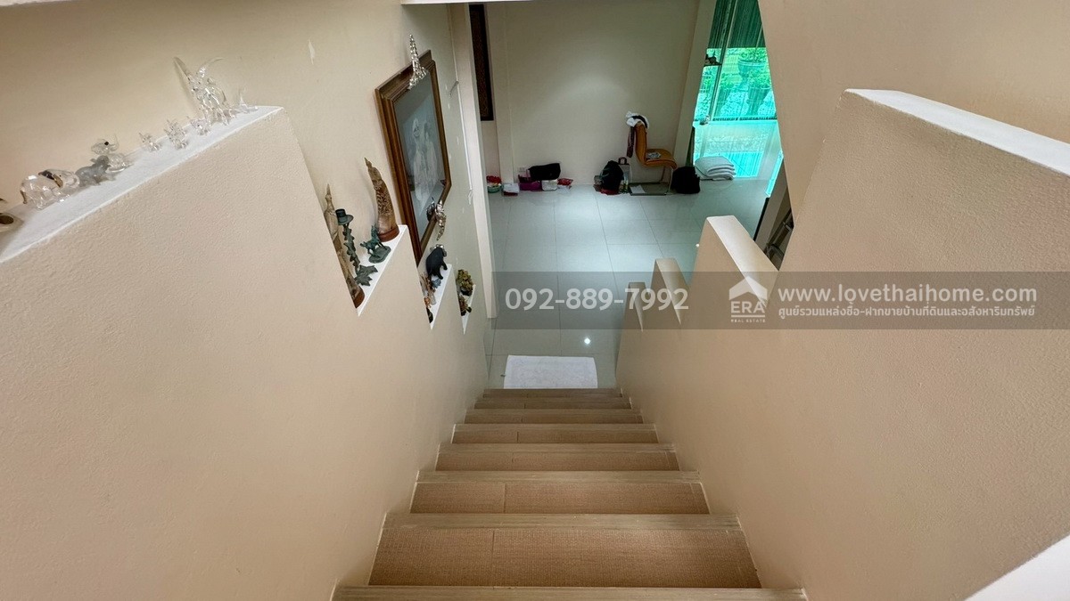 ขายบ้านเดี่ยว 2 ชั้น หมู่บ้านสาริน สายลม พระราม2 ซอยเจษฎาวิถี พื้นที่ 81 ตรว. ตกแต่งสวยพร้อมอยู่ ราคาถูกมาก ใกล้ตลาดสดมหาชัยเมืองใหม่