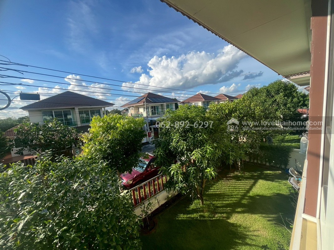 ขายบ้านเดี่ยว 2 ชั้น โครงการชวนชมพาร์ค2 ไทรน้อย นนทบุรี หลังมุมสุดหายาก ขนาด 80.8 ตารางวา ราคาพิเศษสุด บ้านสวย ราคาดีแบบนี้มีหลังเดียวเท่านั้น สนใจติดต่อด่วน!