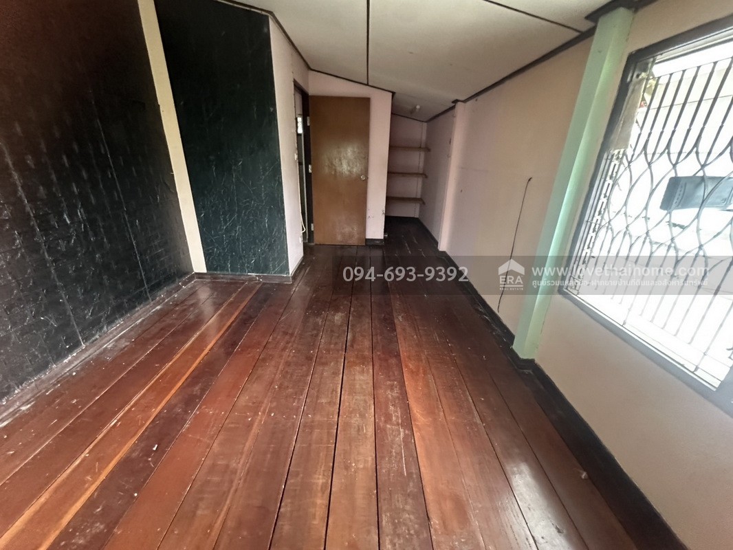 ขายบ้านเดี่ยว 2 ชั้น ซอยโกสุมรวมใจ40 แยก4 ทำเลทอง ย่านดอนเมือง พื้นที่ 66 ตรว. ใกล้ร.ร.นานาชาติฮาร์โรว์ดอนเมือง สังคมลูกดารา ดูก่อนมีสิทธิ์ก่อนค่ะ! คุ้มมากๆ!