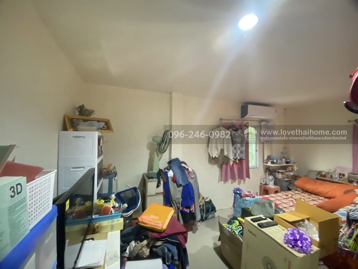 ขายบ้าน 1 ชั้น ตลิ่งชัน ถ.เลียบทางรถไฟสายใต้ 1 พื้นที่ 128.5 ตร.ว. โครงสร้างแข็งแรง ต่อเติมเพิ่มได้อีก 2–3 ชั้น ใกล้ทางพิเศษประจิมรัถยา