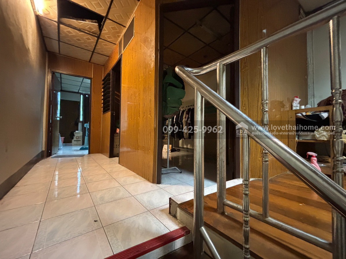 ขายตึกแถว 3 ชั้น ซอยแม้นศรี 2 ถ.บำรุงเมือง พื้นที่ 9 ตร.วา ใกล้ MRT สามยอด และ MRT หัวลำโพง ทำเลทองใจกลางเมือง เดินทางสะดวก ถ.ราชดำเนิน-หลานหลวง-เยาวราช