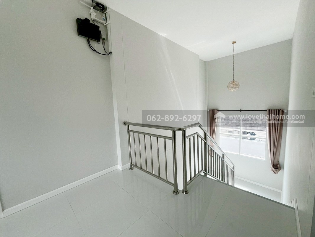 ขายบ้านเดี่ยว 2 ชั้น ซอยเพชรเกษม77 ขนาด 98.3 ตารางวา บ้านใหม่สวยหรู ทำเลทอง ย่านบางแค-เพชรเกษม-ภาษีเจริญ-หนองแขม ราคาพิเศษ ใครมองหาบ้านสวย ทำเลดี ราคาคุ้มค่า ต้องรีบเลย!!