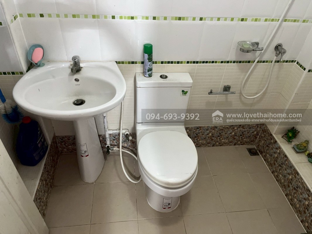 ขายบ้านเดี่ยว 2 ชั้น หมู่บ้านฟลอร่าวิลล์ พาร์คโฮม ซอยสุวินทวงศ์38 พื้นที่ 54.3 ตรว. บ้านสวย แปลงมุม ส่วนตัว มีแปลงปลูกผักสวนครัวส่วนตัว พิเศษสุดๆ ลดสุดๆ คุ้มสุดในหมู่บ้านนี้ค่ะ