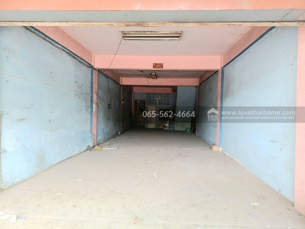 ขายตึกแถว 4 ชั้น พัฒนาการ53 หมู่บ้านเมืองทอง พื้นที่ 16 ตรว. ทำเลธุรกิจ ใกล้ร.ร.เตรียมอุดมศึกษาพัฒนาการ
