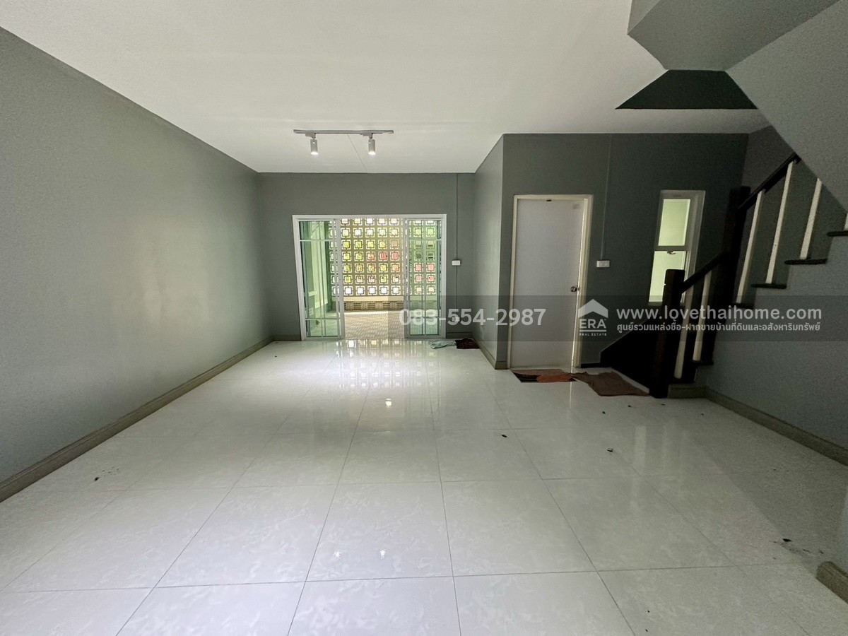 ขายทาวน์เฮ้าส์ บ้านพฤกษา 16 บางใหญ่-บางคูลัด ซ.กันตนา รีโนเวทใหม่ทั้งหลัง 18 ตร.วา ใกล้ถนนกาญจนาภิเษก, ทางด่วน และ รถไฟฟ้าสายสีม่วง