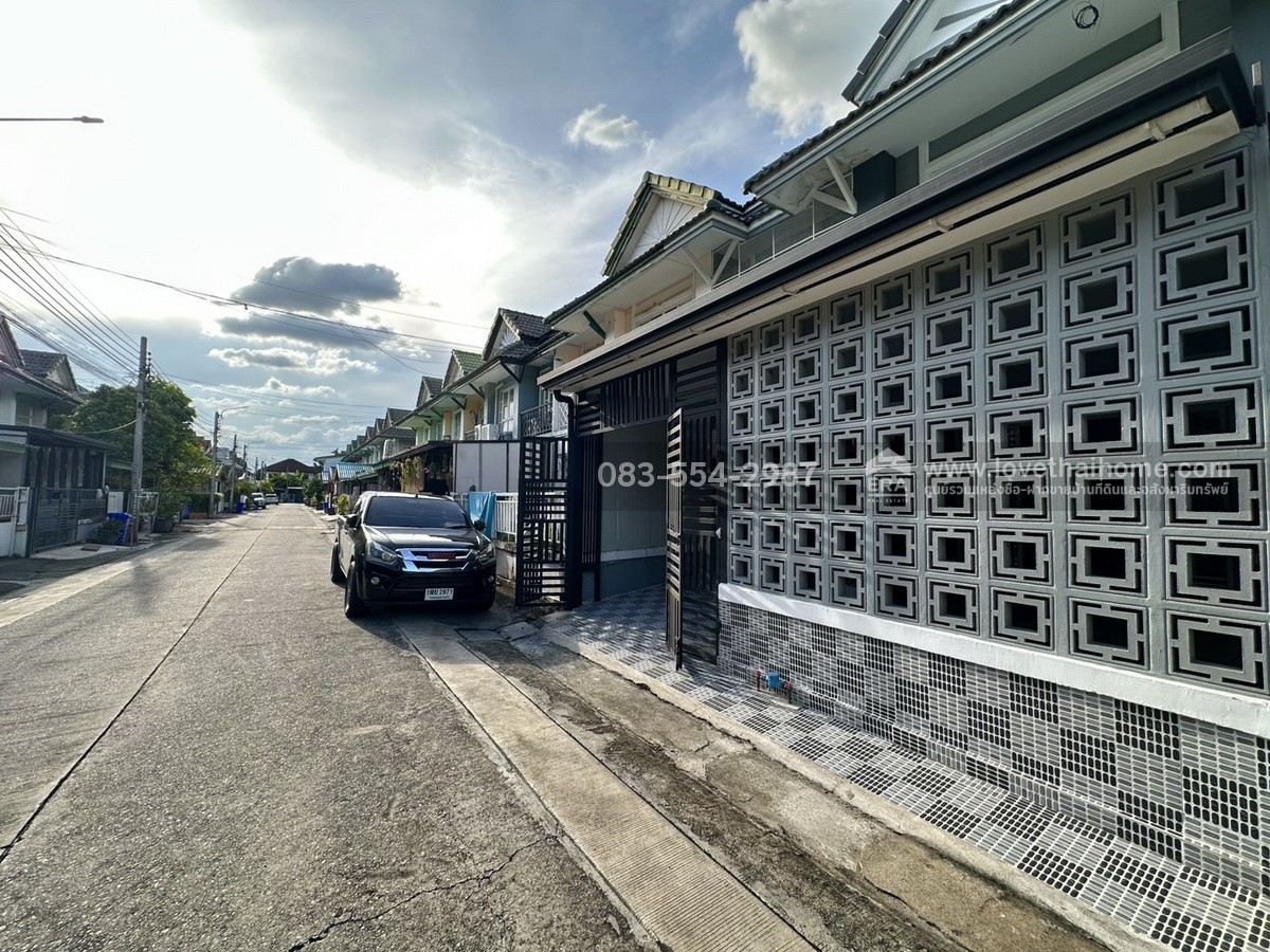 ขายทาวน์เฮ้าส์ บ้านพฤกษา 16 บางใหญ่-บางคูลัด ซ.กันตนา รีโนเวทใหม่ทั้งหลัง 18 ตร.วา ใกล้ถนนกาญจนาภิเษก, ทางด่วน และ รถไฟฟ้าสายสีม่วง