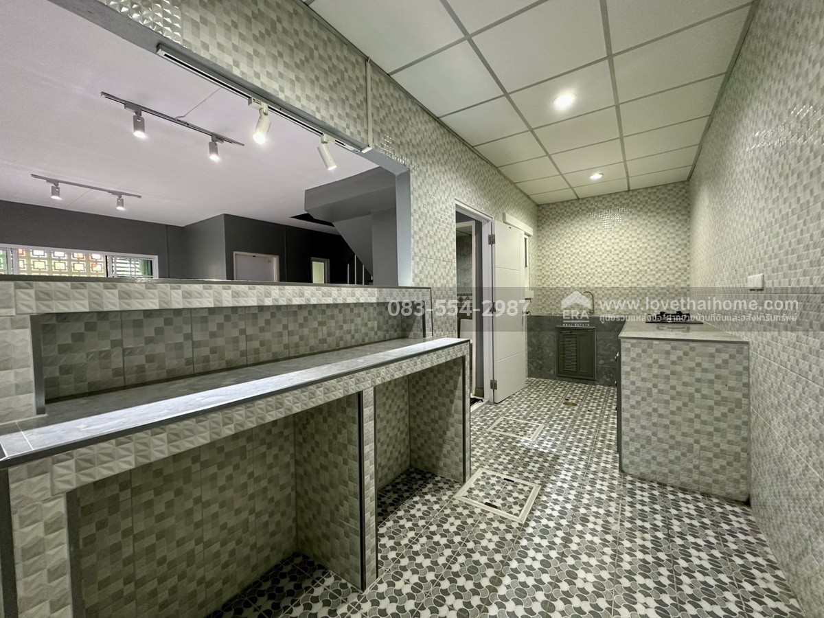 ขายทาวน์เฮ้าส์ บ้านพฤกษา 16 บางใหญ่-บางคูลัด ซ.กันตนา รีโนเวทใหม่ทั้งหลัง 18 ตร.วา ใกล้ถนนกาญจนาภิเษก, ทางด่วน และ รถไฟฟ้าสายสีม่วง