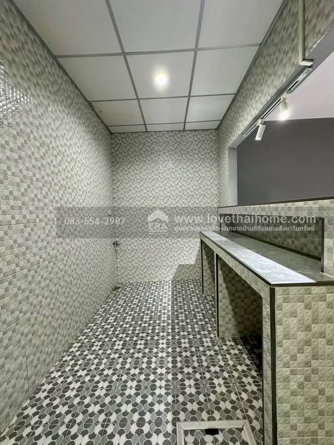 ขายทาวน์เฮ้าส์ บ้านพฤกษา 16 บางใหญ่-บางคูลัด ซ.กันตนา รีโนเวทใหม่ทั้งหลัง 18 ตร.วา ใกล้ถนนกาญจนาภิเษก, ทางด่วน และ รถไฟฟ้าสายสีม่วง