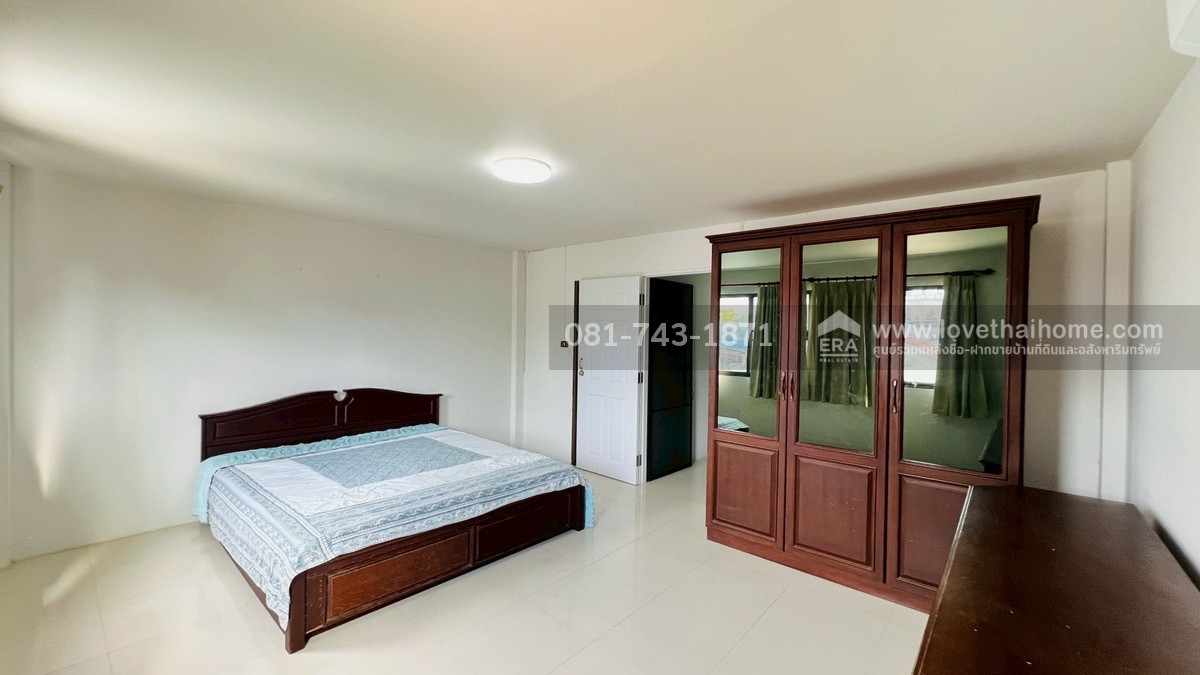 ให้เช่าทาวน์โฮม 3 ชั้น หมู่บ้านทาวน์อินทาวน์ ถนนอินทราภรณ์ ลาดพร้าว ถูกที่สุดในย่านนี้แล้ว! ทำเลทอง! หน้าปากซอยเป็นโรงเรียนอุดมศึกษา