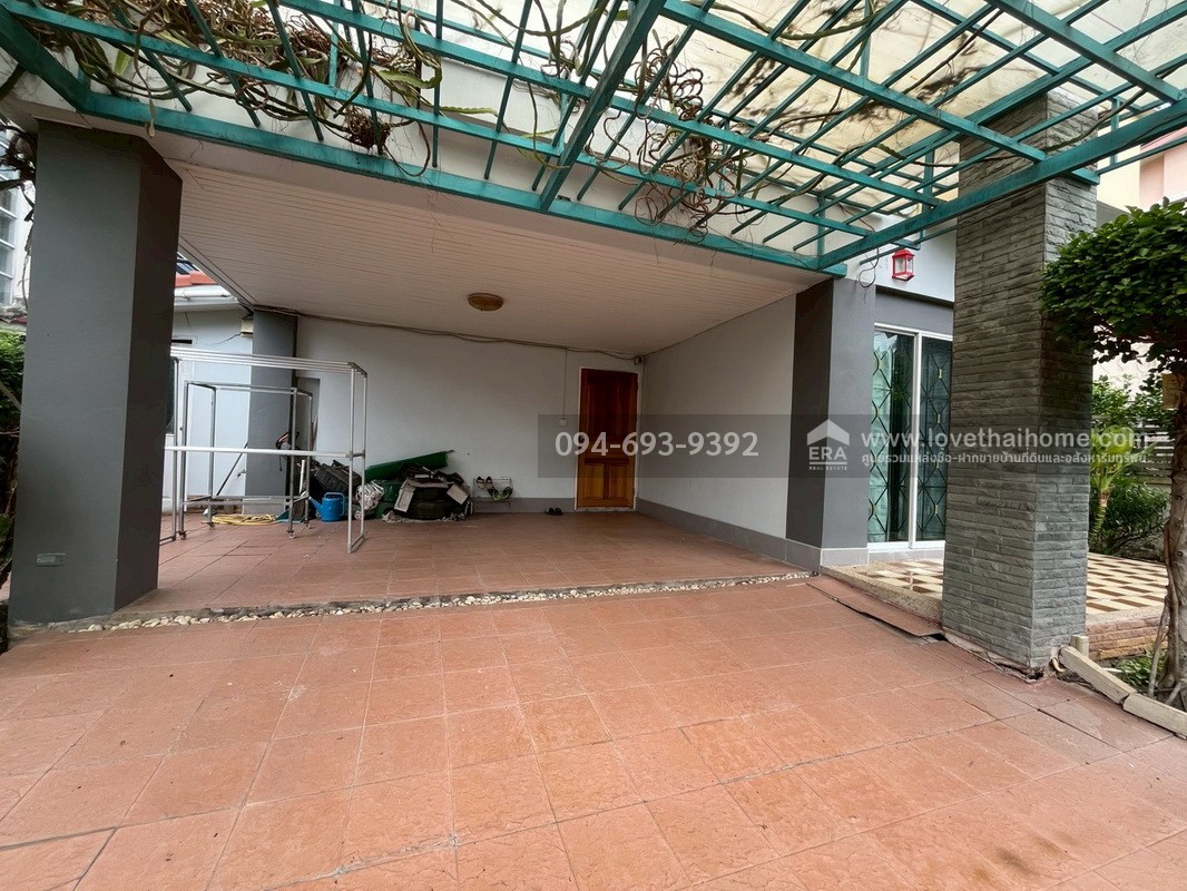 ขายบ้านเดี่ยว 2 ชั้น หมู่บ้านฟลอร่าวิลล์ ซอยสุวินทวงศ์38 พื้นที่ 56 ตรว. สวย พร้อมอยู่ บ้านนายพล ออกแบบโดยดีไซน์เอง (สวยเก๋) "ถูกโดนใจ" 