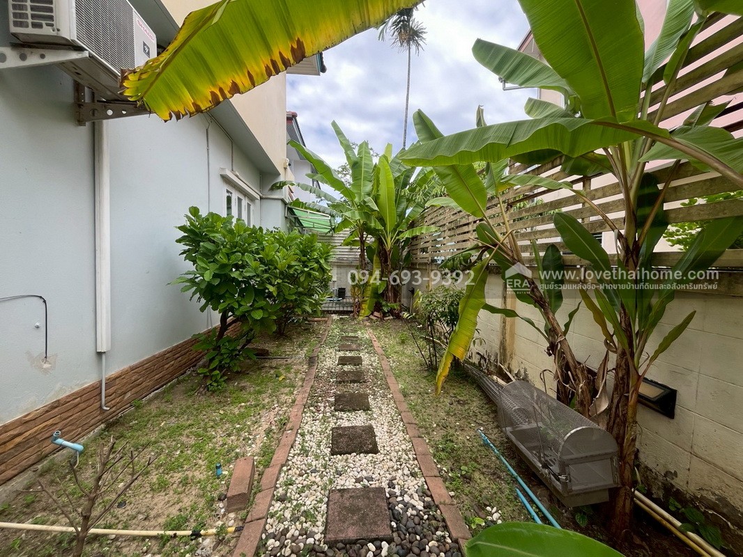 ขายบ้านเดี่ยว 2 ชั้น หมู่บ้านฟลอร่าวิลล์ ซอยสุวินทวงศ์38 พื้นที่ 56 ตรว. สวย พร้อมอยู่ บ้านนายพล ออกแบบโดยดีไซน์เอง (สวยเก๋) "ถูกโดนใจ" 