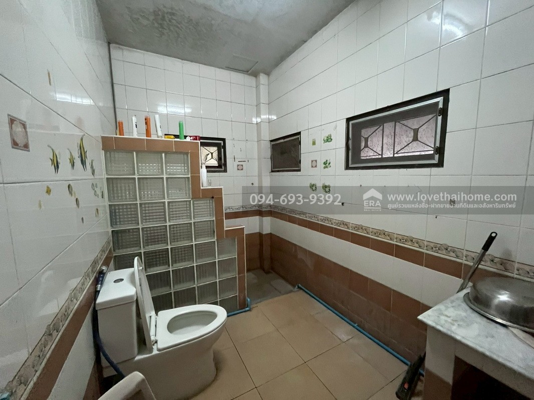 ขายบ้านเดี่ยว 2 ชั้น หมู่บ้านเพชรเกษม3 ซอยเพชรเกษม94 พุทธมณฑลสาย2 พื้นที่ 60 ตรว. สวย ราคาพิเศษ เหมาะสำหรับครอบครัวใหญ่ ราคาคุยได้สุดๆ จริงๆ