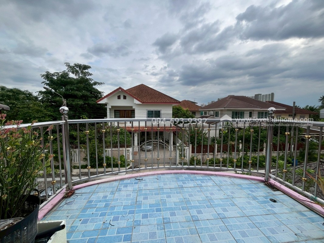 ขายบ้านเดี่ยว 2 ชั้น หมู่บ้านเพชรเกษม3 ซอยเพชรเกษม94 พุทธมณฑลสาย2 พื้นที่ 60 ตรว. สวย ราคาพิเศษ เหมาะสำหรับครอบครัวใหญ่ ราคาคุยได้สุดๆ จริงๆ