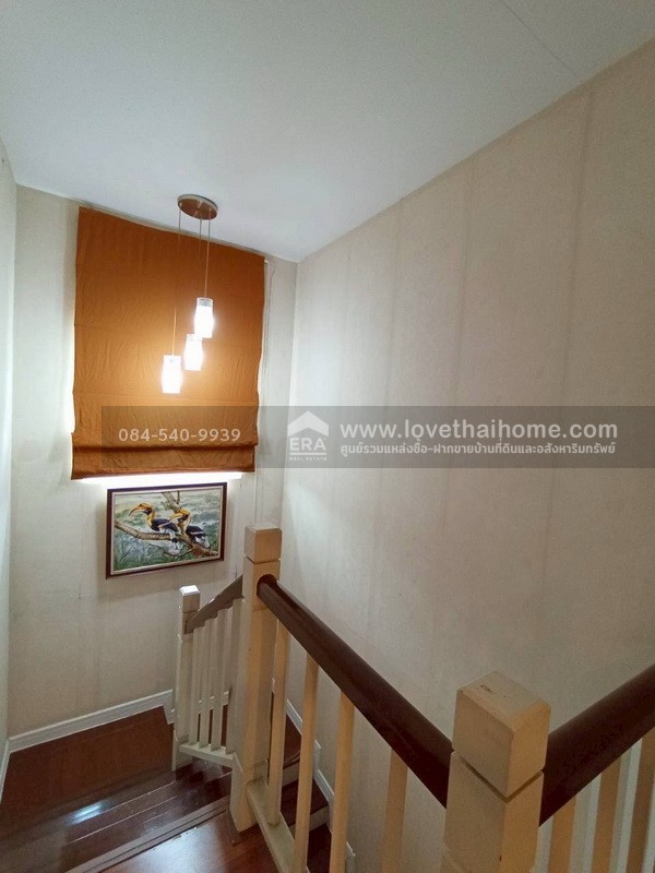 ขายบ้านเดี่ยว 2 ชั้น หมู่บ้านเพอร์เฟคเพลส ซอยลาดกระบัง20/3 ถนนสุขุมวิท77 บ้านหลังมุม พื้นที่ 58.9 ตรว. บ้านพร้อมอยู่ บรรยากาศดี สังคมดี ไม่วุ่นวาย ระบบความปลอดภัยสูง มีสิ่งอำนวยความสะดวก เดินทางสะดวกหลากหลายเส้นทาง