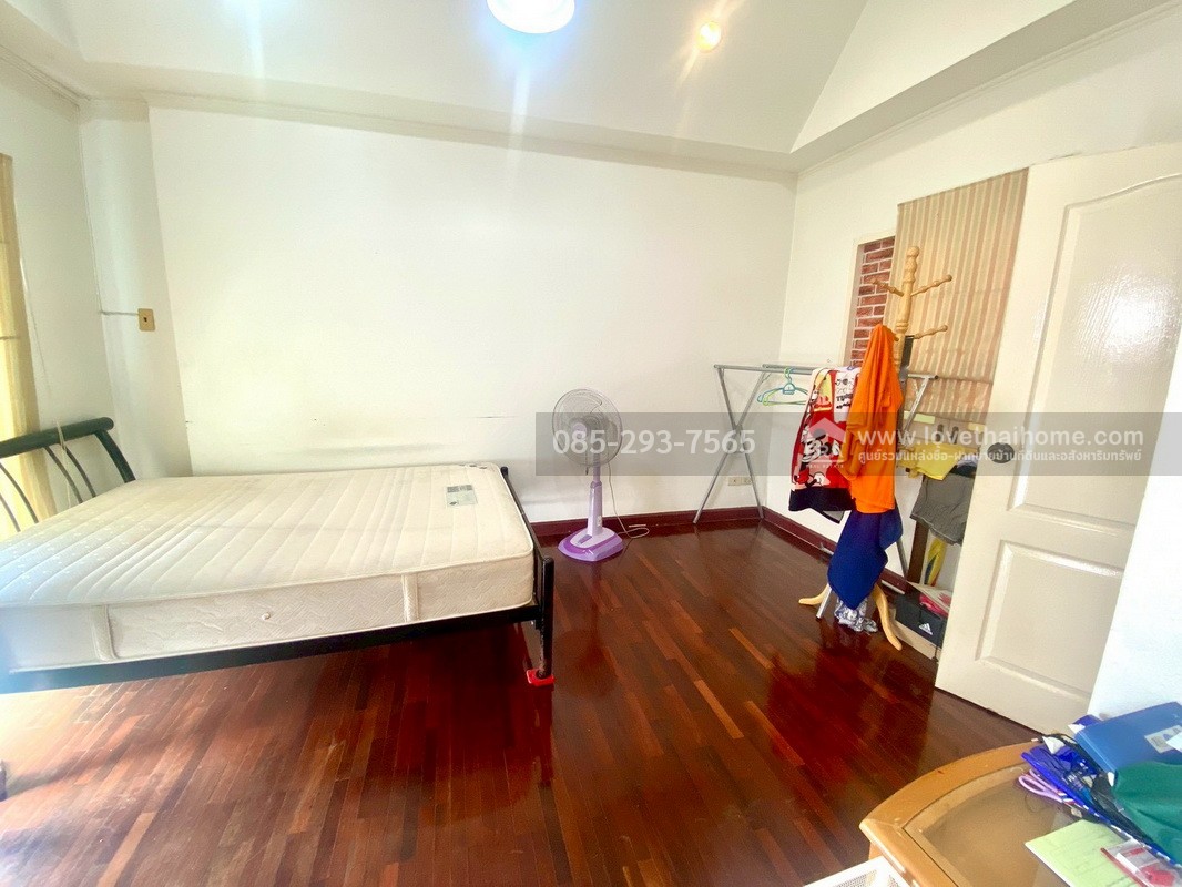 ขายทาวน์โฮม 3 ชั้น หมู่บ้านแมกไม้ วัชรพล สุขาภิบาล5 พื้นที่ 23.6 ตารางวา ขายถูก จองด่วน!! สภาพสวย ตรงข้ามตลาดวงศกร