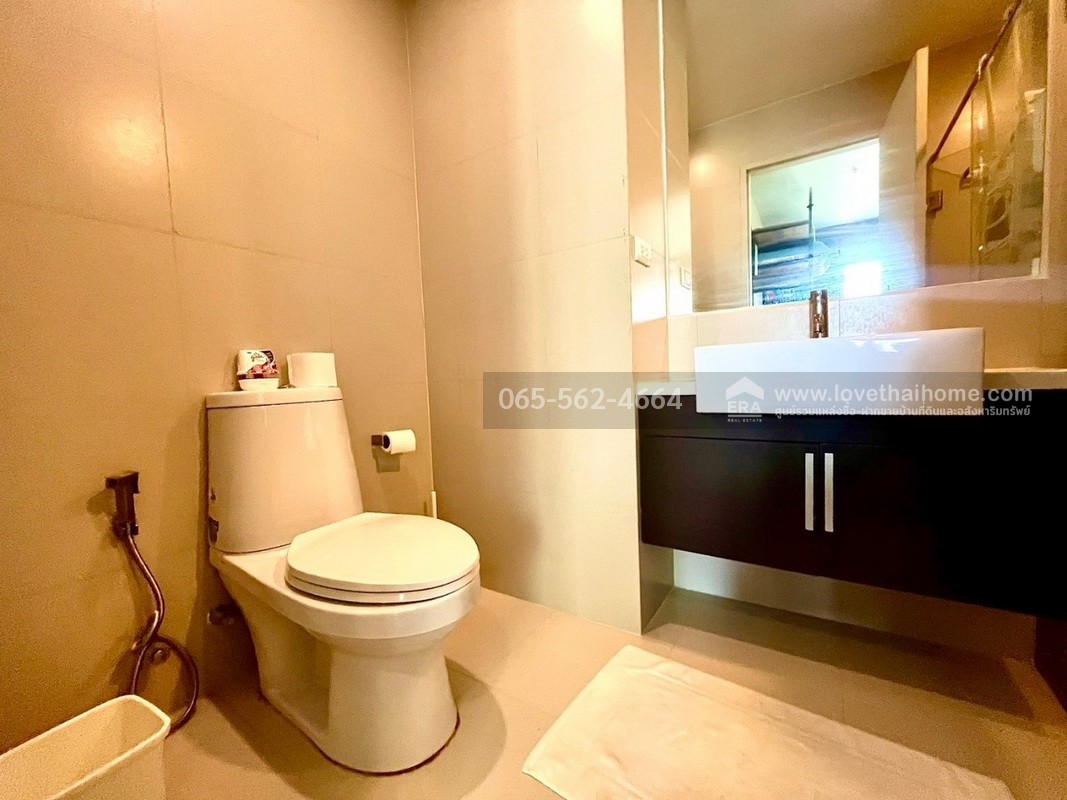 ขายคอนโดซอยสุขุมวิท55 โนเบิล โซโล ทองหล่อ  พื้นที่51.23ตรม.อยากขายแบบด่วนๆ เหลือเพียงแค่ 4.59ล้านเท่านั้น รับประกันเลยว่า พื้นที่ขนาดนี้ขายในราคาเพียงแค่นี้ ไม่มีอย่างแน่นอนค่ะ