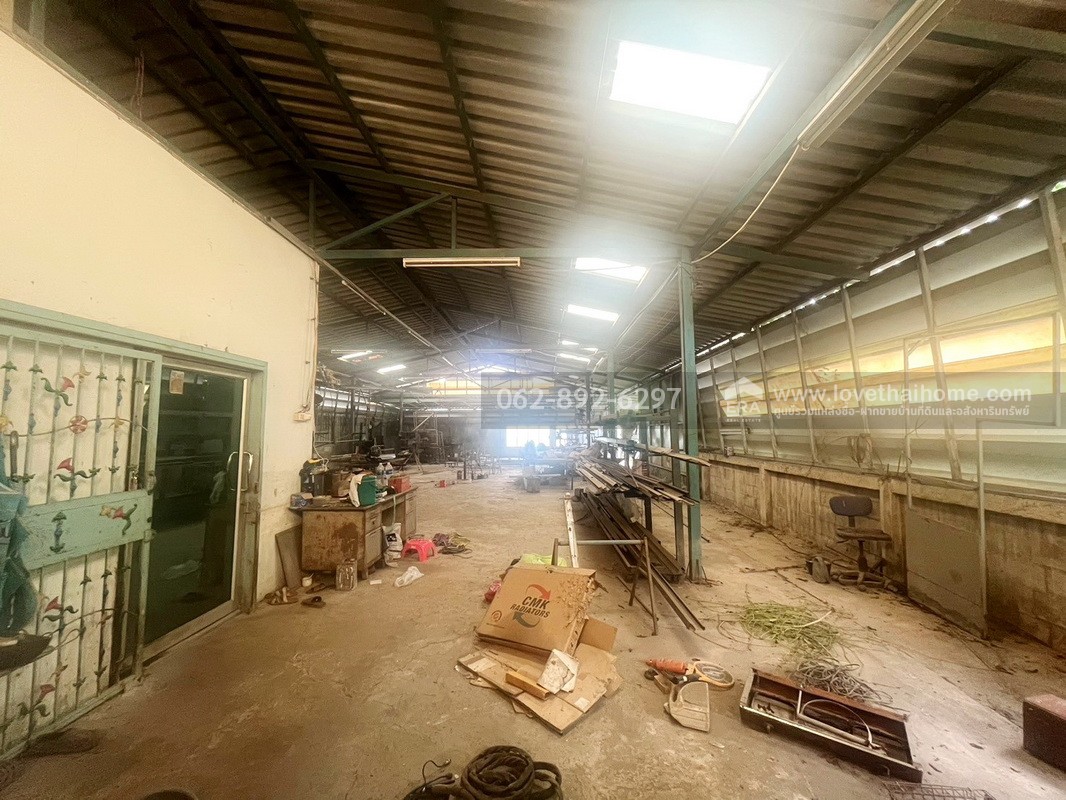 ขายที่ดินพร้อมโกดัง บางหลวง ปทุมธานี ขนาด 200 ตรว. ขายเพียงแค่ 2.99 ล้านบาท ที่สวยถมแล้ว ใกล้ถนนกาญจนาภิเษก ที่สวยราคาถูกไม่มีอีกแล้วด่วน!