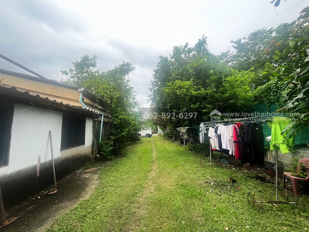 ขายที่ดินพร้อมโกดัง บางหลวง ปทุมธานี ขนาด 200 ตรว. ขายเพียงแค่ 2.99 ล้านบาท ที่สวยถมแล้ว ใกล้ถนนกาญจนาภิเษก ที่สวยราคาถูกไม่มีอีกแล้วด่วน!