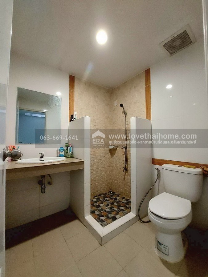 ขายทาวน์เฮ้าส์ หมู่บ้านพิศาล สุวรรณภูมิ 2/1 (บางโฉลง) พื้นที่ 18.5 ตร.ว. ทำเลดีเยี่ยม ใกล้สนามบินสุวรรณภูมิ บ้านสวย บรรยากาศสงบ พร้อมเข้าอยู่