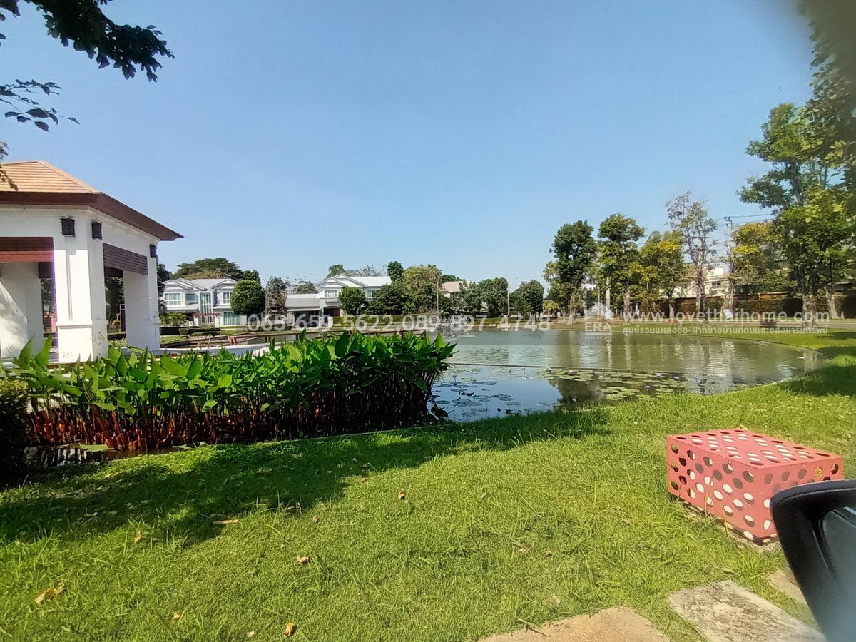 ขายบ้านเดี่ยวถนนนครอินทร์ ม.มัณฑนา ปิ่นเกล้า-พระราม 5 บางกรวย นนทบุรี หลังริม พื้นที่ 64 ตรว. ขายเพียงแค่ 5.29 ล้านเท่านั้น รับประกันเลยว่าขายถูกกว่าทุกหลังในโครงการนี้แล้ว บ้านถูกขนาดนี้ไม่มีหลุดมาบ่อยๆนะครับ