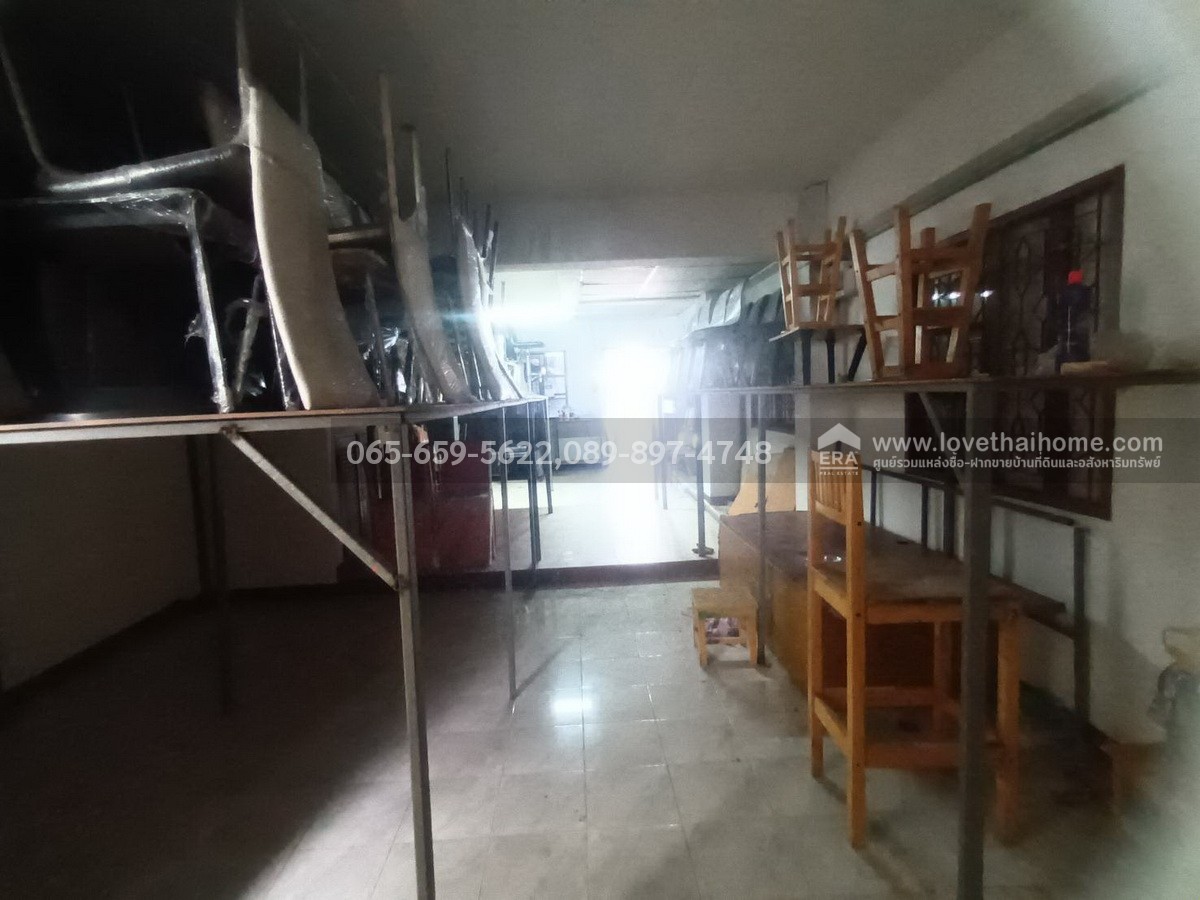 ขายทาวน์เฮ้าส์3ชั้น ย่านรามฯ2 ซอยทุ่งเศรษฐีแยก28-1หลังมุม พื้นที่ 26 ตรว.ขายเพียงแค่2.35ล้านเท่านั้น ถูกกว่านี้ไม่มีอีกแล้ว ใครจองก่อนได้ก่อนนะครับ