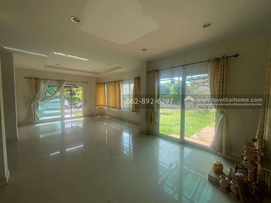 ขายบ้านเดี่ยวย่านหนองจอก หมู่บ้านดิ เอ็กซ์เทนโซ (The Extenso) ถนนสังฆสันติสุข พื้นที่102.7ตารางวา หลังมุม สภาพดี ขายเพียงแค่3.6ล้านบาทเท่านั้น 