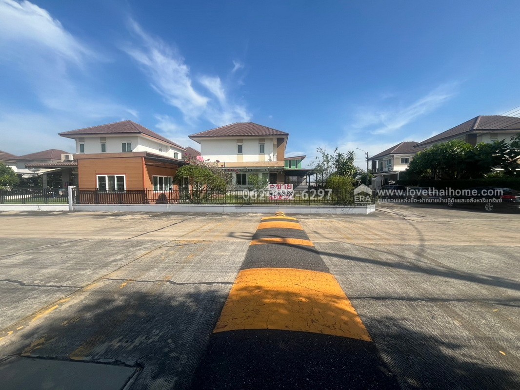 ขายบ้านเดี่ยวย่านหนองจอก หมู่บ้านดิ เอ็กซ์เทนโซ (The Extenso) ถนนสังฆสันติสุข พื้นที่102.7ตารางวา หลังมุม สภาพดี ขายเพียงแค่3.6ล้านบาทเท่านั้น 