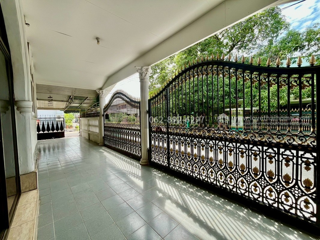 ขายบ้านเดี่ยว ซอยวิภาวดี-รังสิต33 หมู่บ้านเปรมประชา-ดอนเมือง ขนาด 64 ตารางวา หลังมุม ติดถนน 2 ด้าน ขายเพียงแค่ 2.9 ล้านบาทเท่านั้น ทำเลทอง