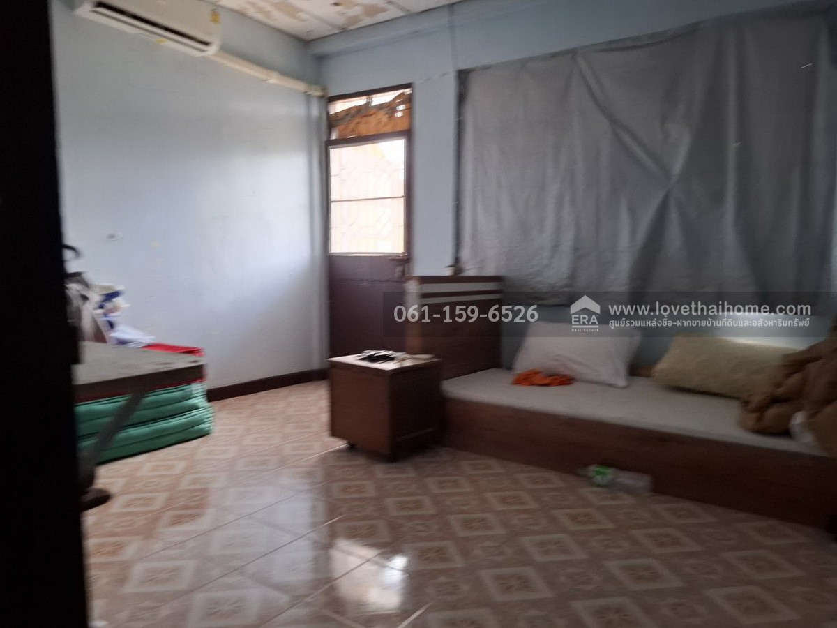 ขายทาวน์เฺฮ้าส์ คู้บอน27 แยก14 (รามอินทรา กม.8) หมู่บ้านเรือนแก้ว พื้นที่ 16 ตร.วา ใกล้รถไฟฟ้าสถานีคู้บอน ขายถูกมากๆ