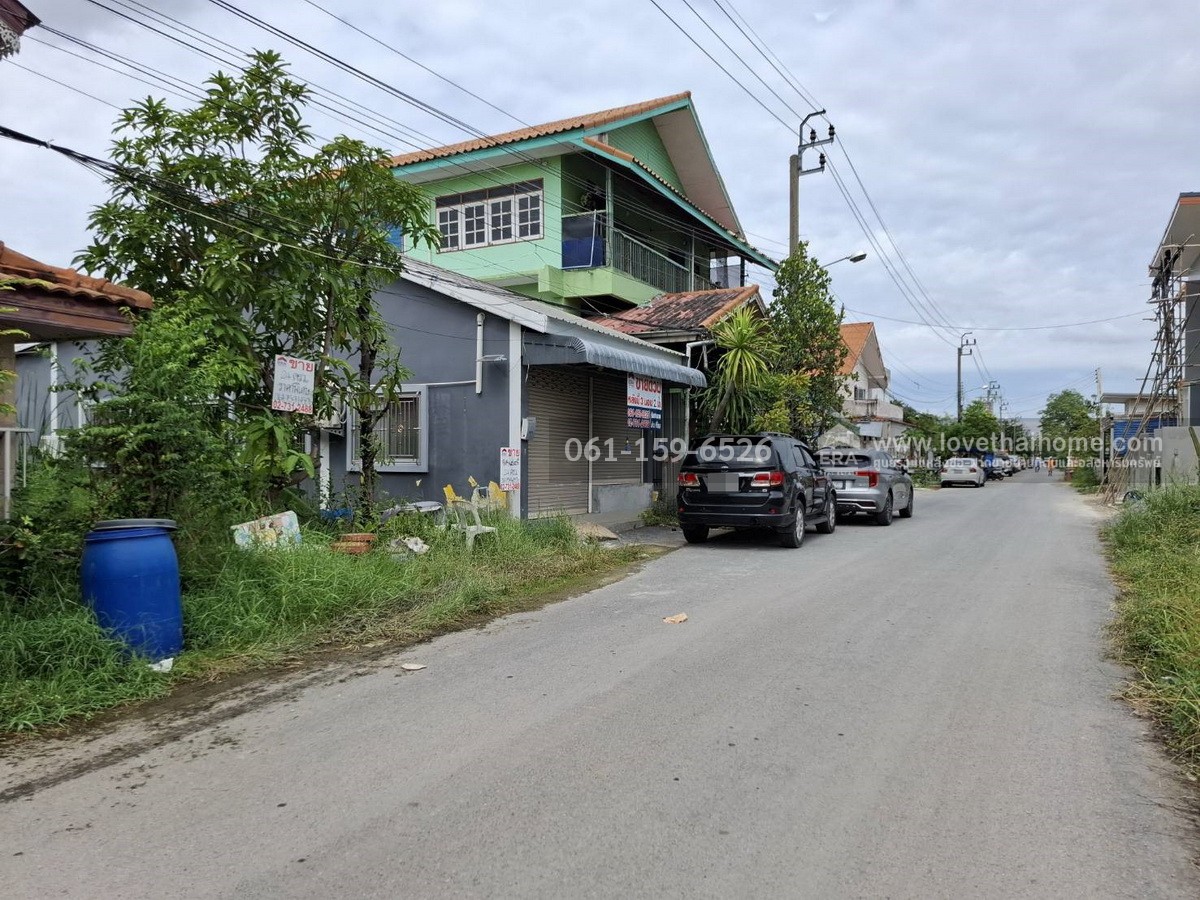ขายที่ดินสายไหม57 เข้าซอยเพียง 80 เมตร(ซ้ายมือ) 24ตร.วา เหมาะสร้างบ้านอยู่อาศัย ทำเลดีมากๆ (หน้ากว้าง 6.5 ม. ลึก 14.5 ม.)