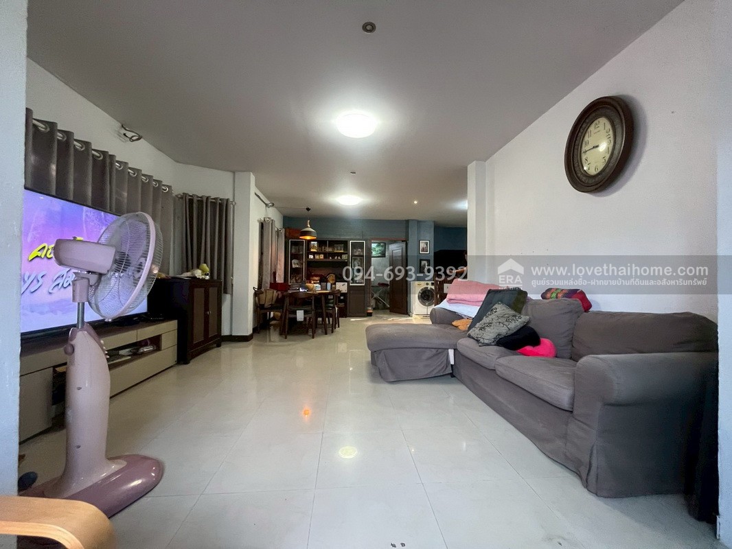 ขายบ้านเดี่ยว 2 ชั้น ซอยฉะเชิงเทรา-บางปะกง7 ถนนสิริโสธร พื้นที่ 100 ตรว. บ้านสวย ย่านธุรกิจ สร้างเองแบบลงตัวมากๆ เหมาะกับการพักผ่อน วิวธรรมชาติมากๆ ถูกกว่าที่คิด ถ้าได้สัมผัส รีบมาดูกันค่ะ!!