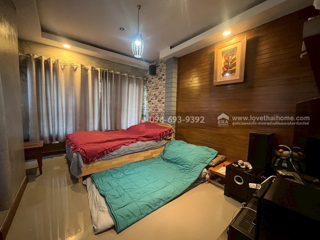 ขายบ้านเดี่ยว 2 ชั้น ซอยฉะเชิงเทรา-บางปะกง7 ถนนสิริโสธร พื้นที่ 100 ตรว. บ้านสวย ย่านธุรกิจ สร้างเองแบบลงตัวมากๆ เหมาะกับการพักผ่อน วิวธรรมชาติมากๆ ถูกกว่าที่คิด ถ้าได้สัมผัส รีบมาดูกันค่ะ!!