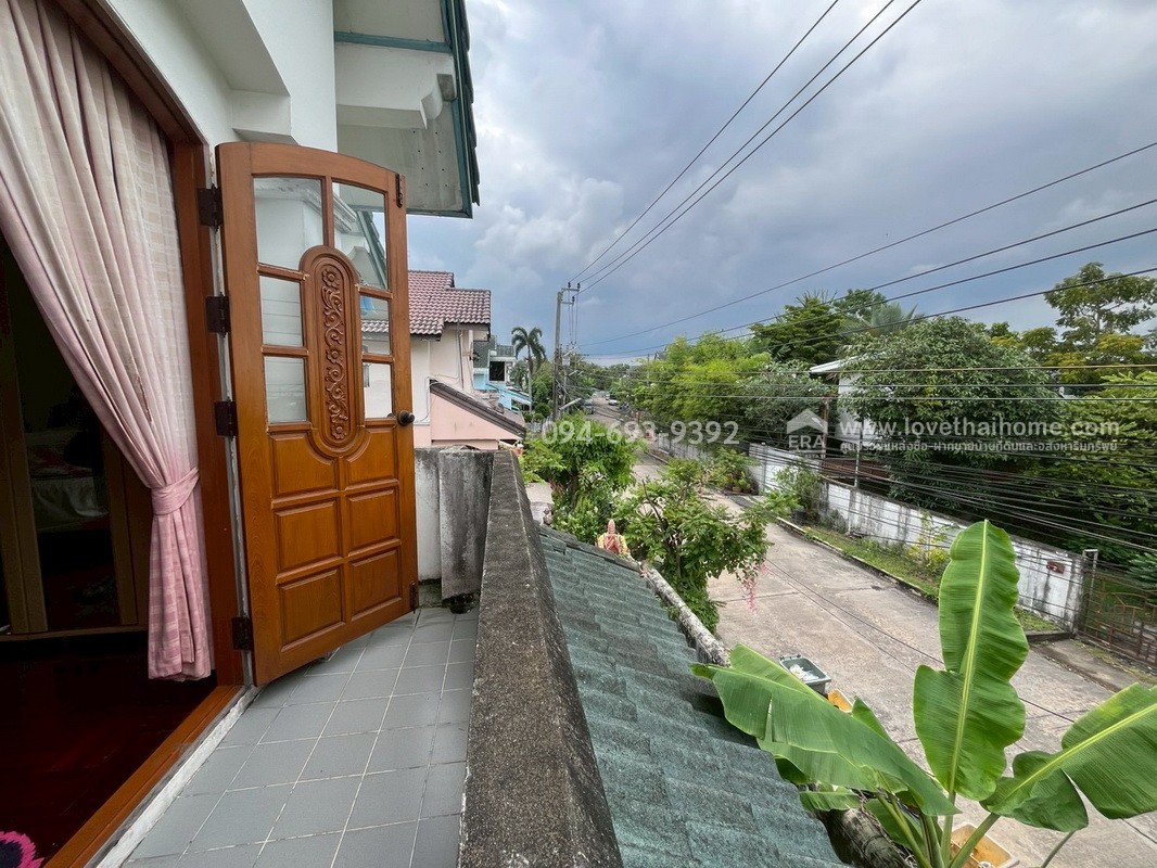 ขายบ้านเดี่ยว 2 หลังคู่ บ้านนันทวี-หนองจอก ซอยเชื่อมสัมพันธ์14 พื้นที่รวม 2 หลัง 138.9 ตรว. หาแบบนี้ไม่มีอีกแล้ว หลังใหญ่กว้าง ราคาถูก!!