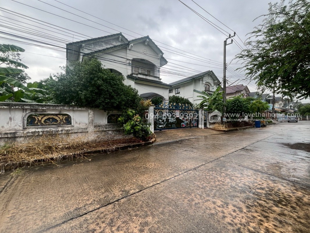 ขายบ้านเดี่ยว 2 หลังคู่ บ้านนันทวี-หนองจอก ซอยเชื่อมสัมพันธ์14 พื้นที่รวม 2 หลัง 138.9 ตรว. หาแบบนี้ไม่มีอีกแล้ว หลังใหญ่กว้าง ราคาถูก!!