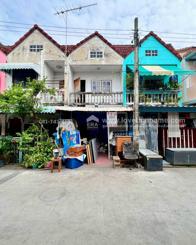 ขายทาวน์เฮ้าส์ 2 ชั้น พหลโยธิน58 แยก73 หมู่บ้านแอนเน็กซ์ สายไหม ราคาถูกที่สุด บ้านตามสภาพ ทำไม่เยอะ พื้นที่ 9.30 ตรว. ขายแค่ 8.3 แสนบาทเท่านั้น