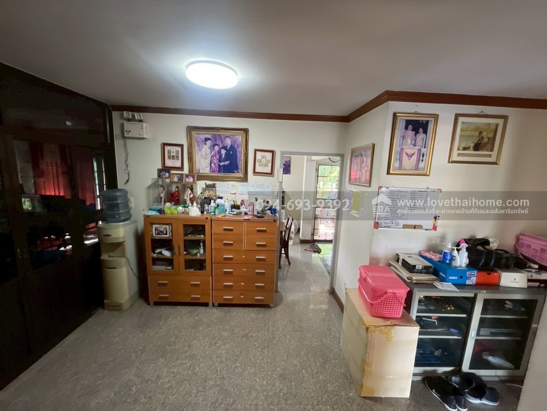 ขายบ้านเดี่ยว 2 ชั้น หมู่บ้านฟลอร่าวิลล์ ซอยสุวินทวงศ์38 พื้นที่ 132.8 ตารางวา พิเศษสุดๆ บ้านหลังใหญ่ กว้างมาก ติดถนนเมน สวย ถูกที่สุด ด่วนๆค่ะ "สภาพดีมาก"