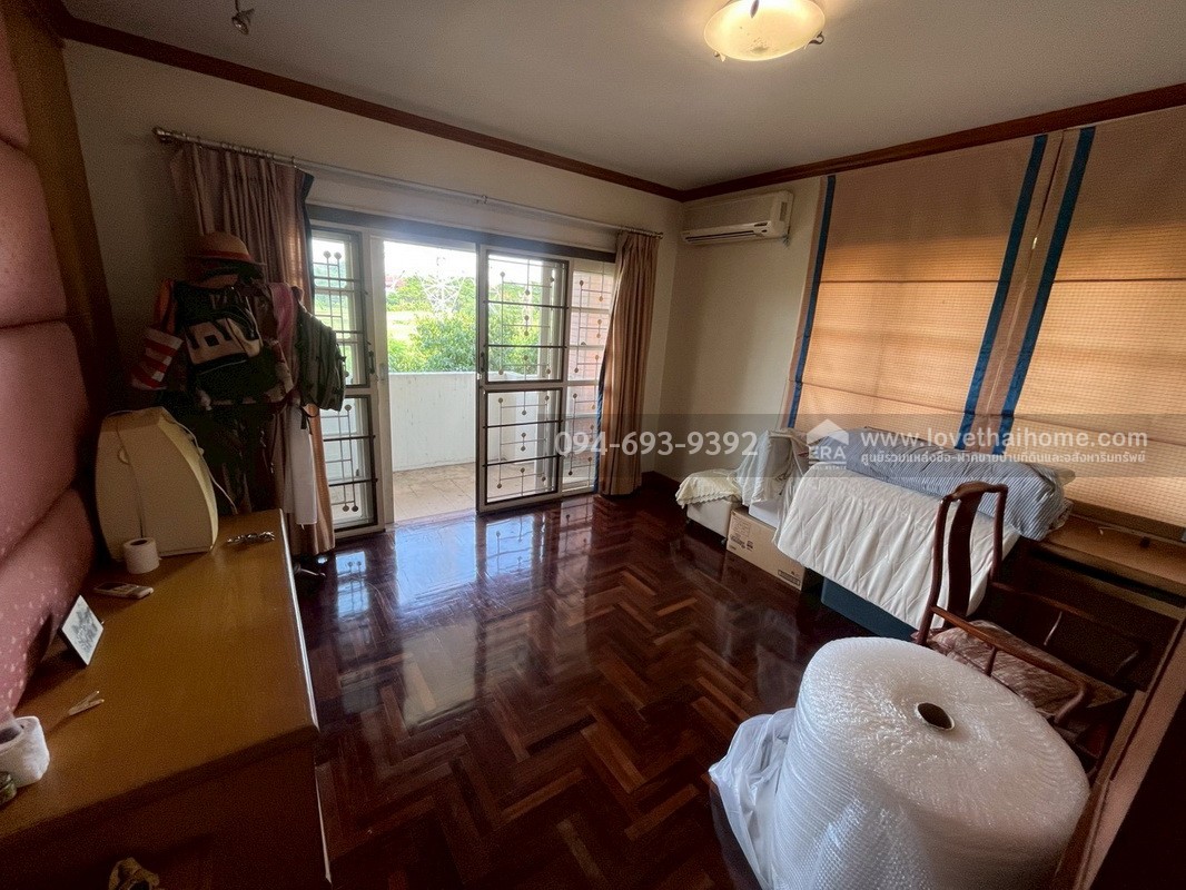 ขายบ้านเดี่ยว 2 ชั้น หมู่บ้านฟลอร่าวิลล์ ซอยสุวินทวงศ์38 พื้นที่ 132.8 ตารางวา พิเศษสุดๆ บ้านหลังใหญ่ กว้างมาก ติดถนนเมน สวย ถูกที่สุด ด่วนๆค่ะ "สภาพดีมาก"