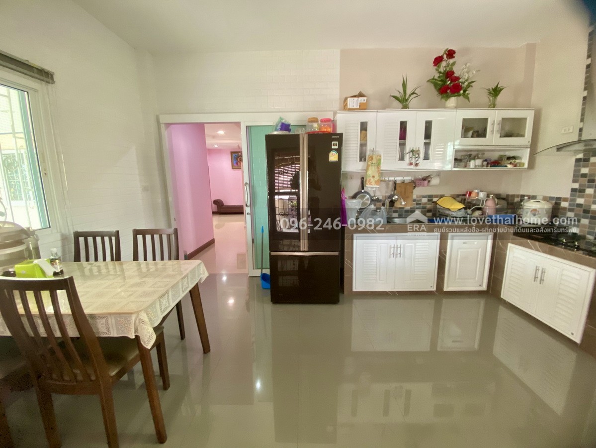 ขายบ้านเดี่ยว เพชรเกษม48 แยก4-7 ภาษีเจริญ หลังมุม 116 ตรว. สร้างอย่างพิถีพิถัน ลงเสาเข็มแข็งแรงมาก จัดสัดส่วนได้อย่างลงตัว พร้อมเข้าอยู่ ราคานี้หาไม่ได้อีกแล้ว ทำเลในเมือง มีรถไฟฟ้า