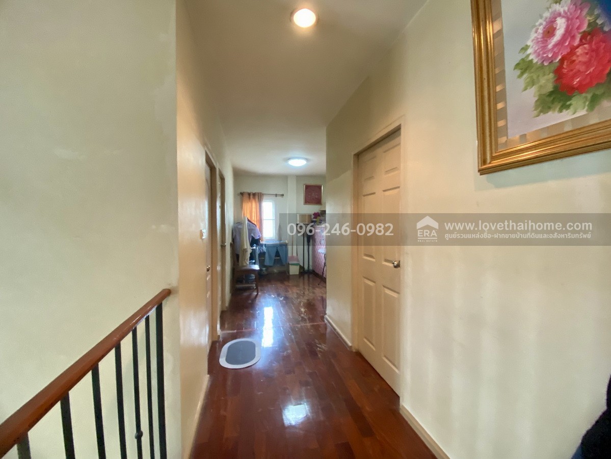 ขายบ้านเดี่ยวไพรเวท รามอินทรา ถ.ปัญญาอินทรา พื้นที่ 74 ตรว. ราคาเพียง 5.9 ล้านบาท ต่อเติมบ้านไปอีกกว่า 5 ล้านบาท บ้านสวยหิ้วกระเป๋าเข้าอยู่ได้เลย หมู่บ้านสงบ ร่มรื่น เหมาะมากสำหรับผู้ที่ชื่นชอบความเป็นส่วนตัว