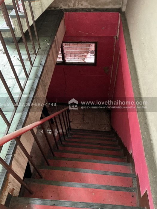 ขายตึกแถว ติดริมถนนใหญ่เอกชัย-บางบอน บางขุนเทียน ทำเลเยี่ยม พื้นที่ 21 ตร.วา ใกล้ห้างบิ๊กซีบางบอน ขายถูกมากๆ ราคานี้หาไม่ได้แล้วในย่านนี้ รีบตัดสินใจเป็นเจ้าของด่วน