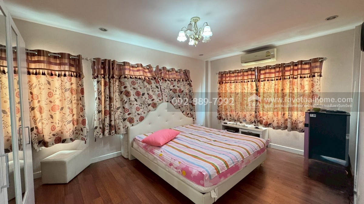 ขายบ้านเดี่ยว 2 ชั้น หมู่บ้านเดอะแกรนด์ พระราม2 โซนอินฟิเนีย ถนนพระราม2 พื้นที่ 76.4 ตรว. ใกล้เซ็นทรัลมหาชัย บ้านหลังมุม ราคาถูก