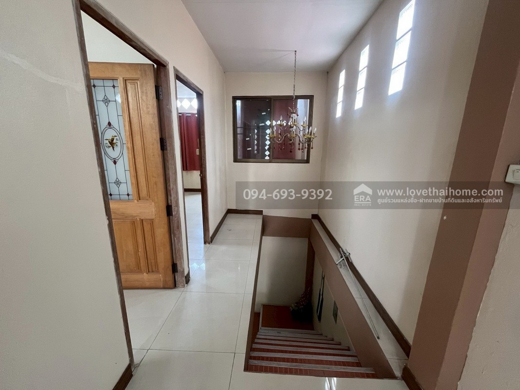 ขายทาวน์เฮ้าส์ 2 ชั้น หมู่บ้านการเคหะทุ่งสองห้อง ซอยกำแพงเพชร6 ซอย7 พื้นที่ 37.4 ตรว. ทำเลทอง ติดถนน 2 ด้าน ด้านหน้าบ้านกับหลังบ้าน คุ้มสุดๆ ราคาคุยกันได้