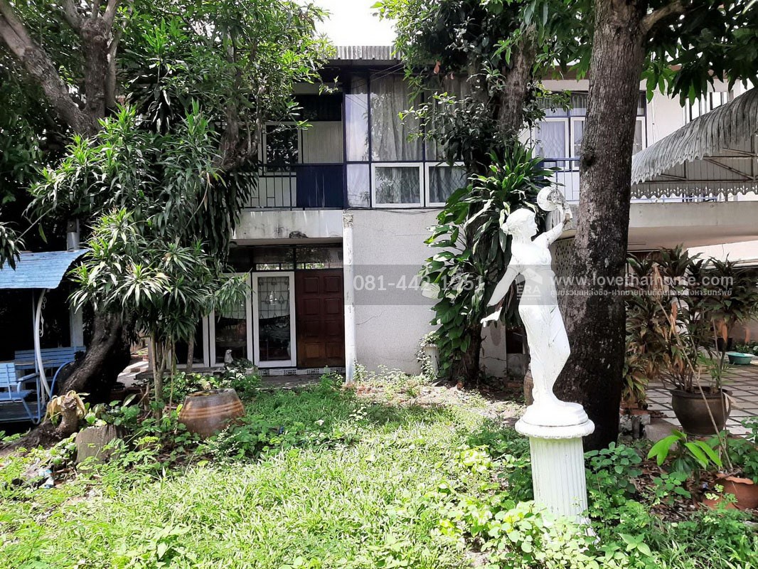 ขายที่ดินแถมบ้าน ซอยอุดมสุข30 แยก2 ถนนสุขุมวิท103 พื้นที่ 98 ตรว. ขาย 11.9 ล้านบาท ทำเลดี เข้าซอยเพียง 300 เมตร ใกล้ BTS อุดมสุข