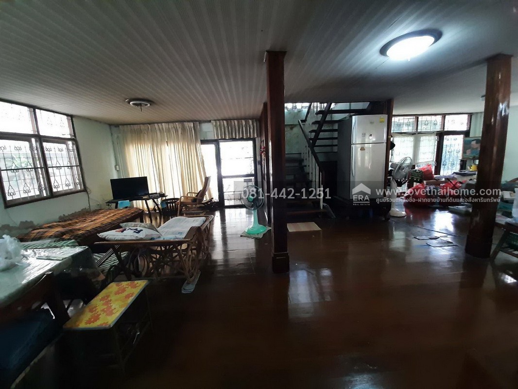 ขายที่ดินแถมบ้าน ซอยอุดมสุข30 แยก2 ถนนสุขุมวิท103 พื้นที่ 98 ตรว. ขาย 11.9 ล้านบาท ทำเลดี เข้าซอยเพียง 300 เมตร ใกล้ BTS อุดมสุข