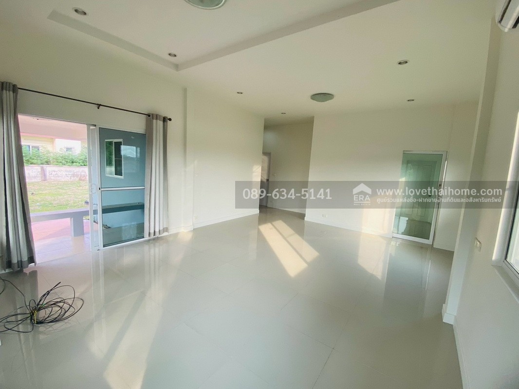 ขายบ้านเดี่ยว สุวินทวงศ์64 หมู่บ้านเครือวัลย์3 หลังมุม เนื้อที่เยอะมากสุดในหมู่บ้าน เนื้อที่ 120.4 ตรว. ตกแต่งใหม่ทั้งหลัง ราคา 3.3 ล้านบาท ราคานี้หาไม่ได้อีกแล้ว ใกล้รถไฟฟ้าสีชมพู ราคาถูกที่สุดไม่ต้องตกแต่งเพิ่ม สวยมาก