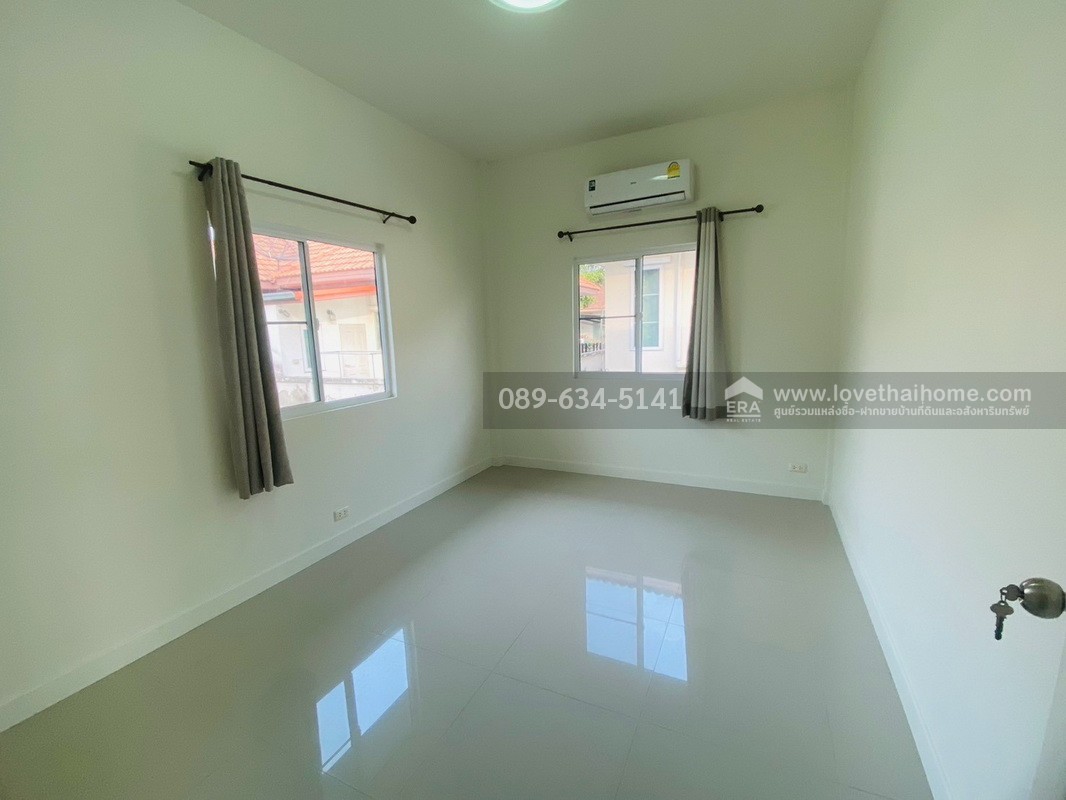 ขายบ้านเดี่ยว สุวินทวงศ์64 หมู่บ้านเครือวัลย์3 หลังมุม เนื้อที่เยอะมากสุดในหมู่บ้าน เนื้อที่ 120.4 ตรว. ตกแต่งใหม่ทั้งหลัง ราคา 3.3 ล้านบาท ราคานี้หาไม่ได้อีกแล้ว ใกล้รถไฟฟ้าสีชมพู ราคาถูกที่สุดไม่ต้องตกแต่งเพิ่ม สวยมาก